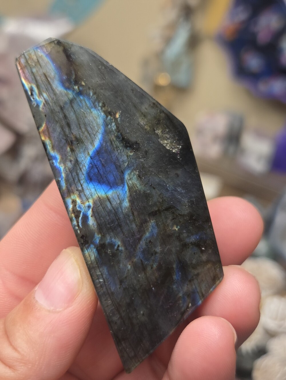 Labradorite Freeform (F) 2.5 In( Protection) - Picture 3 of 5